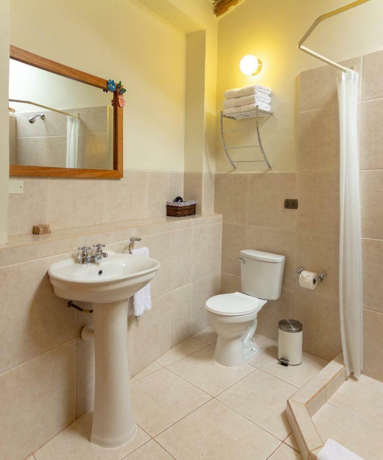 מלון אויאנטאיטמבו Casa De La Chola מראה חיצוני תמונה
